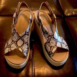 Croc Wedge Heels 🐊